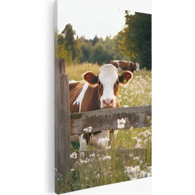 Saammp Canvas Schilderij - Koe achter hek - Dieren - Natuur - 60x90 - Foto op canvas - Wanddecoratie - Muurdecoratie Woonkamer - Slaapkamer decoratie - Canvas Print Multicolor