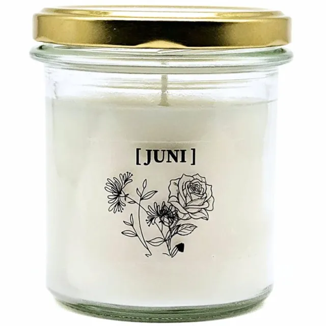 Candlelight-on geurkaars met geboortebloem en geboortedatum - 1 juni - o.b.v. sojawas en etherische oliën Wit