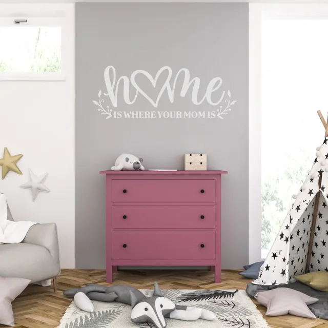 MC Living Muursticker - Home Is Where Your Mom Is - 46,4 x 125,6 - Licht Grijs