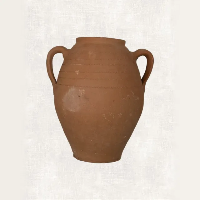 Marokkaanse terracotta pot | Antieke Terracotta Vaas | Handgemaakte Aardewerken Pot | Traditioneel Marokkaanse Stijl | Rustieke Klei Pot | Uniek Design | Decoratieve Accessoire | Clay Ateliers
