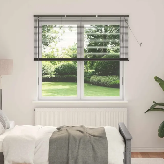 vidaXL Venetiaanse jaloezie Zilvergrijs 150 x 160 cm 25 mm PVC