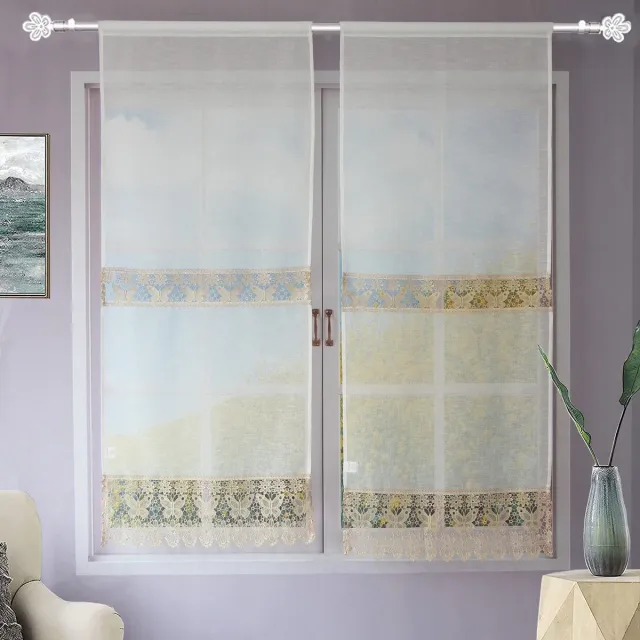 Unyqoos Set van twee witte gordijnen met geborduurde bloemen en linnenlook beige