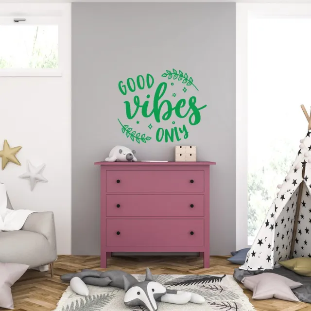 MC Living Muursticker - Good Vibes Only - 46,4 x 54,4 - Groen