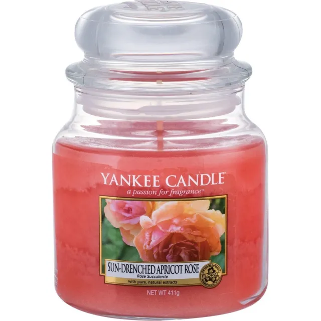 Yankee Candle Sun-Drenched Apricot Rose Classic Medium Geurkaars - 90 branduren oranje