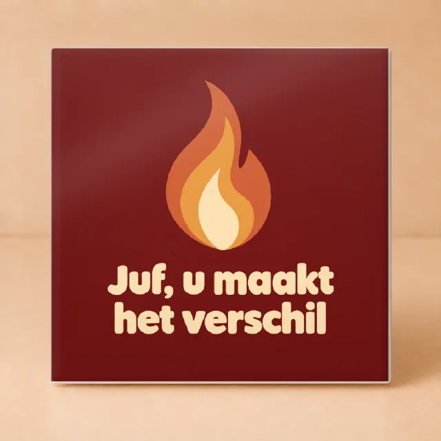 Bedruk King Retro jaren 70 Tegel “Juf verdient meer dan een chocoladeletter” – Vintage decoratie voor leraren en juffen - 11 x 11 cm Wit