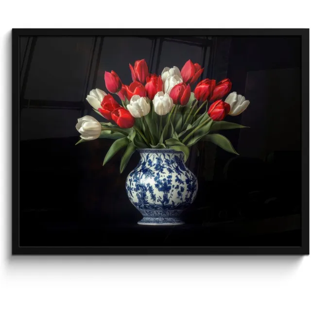 FrameYourWall Poster in lijst - Fotolijst 70x50 cm - Posters - Rode - Bloemen - Tulpen - Vaas - Posterlijst zwart - Decoratie - Wanddecoratie woonkamer - Muurdecoratie slaapkamer Tulpen - Rood - Wit