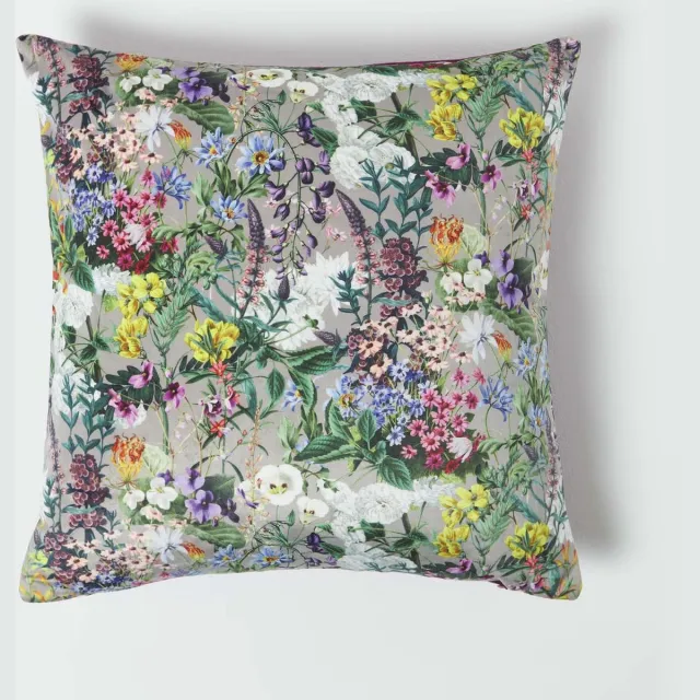 Homescapes Decoratieve bloemenkussenhoes - Paars, 46 x 46 cm Veelkleurig paars