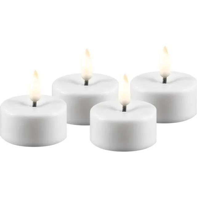 Deluxe Homeart KLEINE THEELICHTEN *NEW*. Luxe LED kaars - Wit LED Tealight Candle D3,5 x 4 cm (4 pcs.) - net een echte kaars! Deluxe Homeart