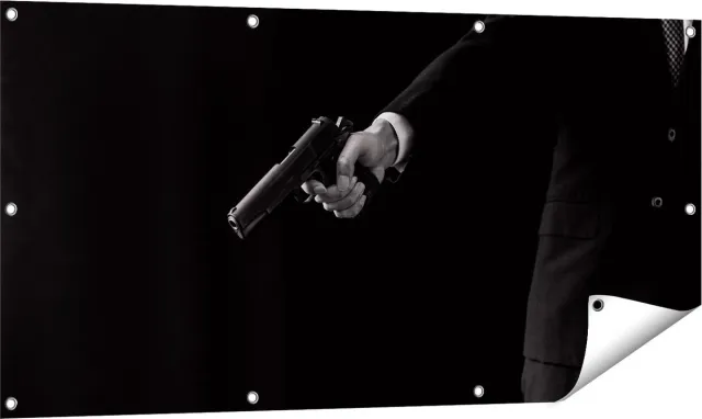 Gards Tuinposter Man met een Pistool in zijn Handen - 120x60 cm - Tuindoek - Tuindecoratie - Wanddecoratie buiten - Tuinschilderij Multikleur