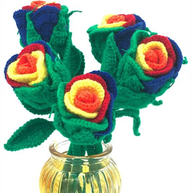 luna-leena duurzaam gekleurde rozen boeket - wol - 5 bloemen - regenboog kleuren - vaderdag cadeau - kunstbloemen - hand gehaakt in Nepal multi