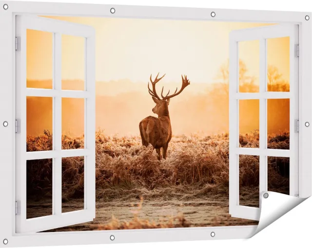 Gards Tuinposter Doorkijk Hert in de Wei tijdens de Zonsopkomst - 120x80 cm - Tuindoek - Tuindecoratie - Wanddecoratie buiten - Tuinschilderij Wit