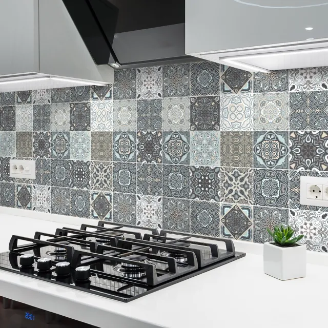 Ambiance Sticker Zelfklevende muurtegelstickers voor keuken en badkamer - 24 AZULEJOS SATURINO tegelstickers - 24 stickers van 15x15 cm Multi color