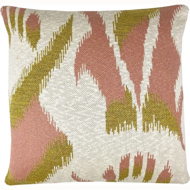 Malagoon Ikat knitted cushion pink Roze, Goud, Offwhite