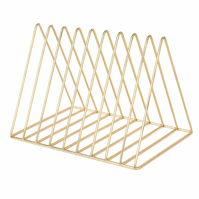 WDMT Triangel Boekenrek 32 x 22 x 25 cm – Gouden Metalen Tijdschriftenhouder en Boeken Organizer – Vrijstaand Magazinerek voor Boeken, Kranten, Post en Documenten – Goud