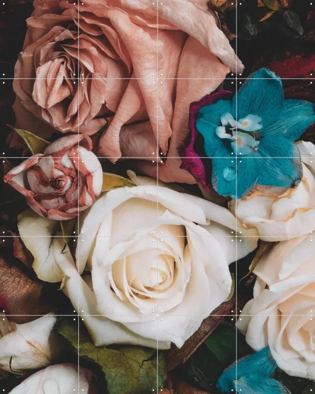 IXXI Reflection, Leigh Viner - 80 x 100 cm - Grote wanddecoratie en posters - Fotografie, Vintage, Trap, Woonkamer, Slaapkamer, Bloemen, Boeket Roze