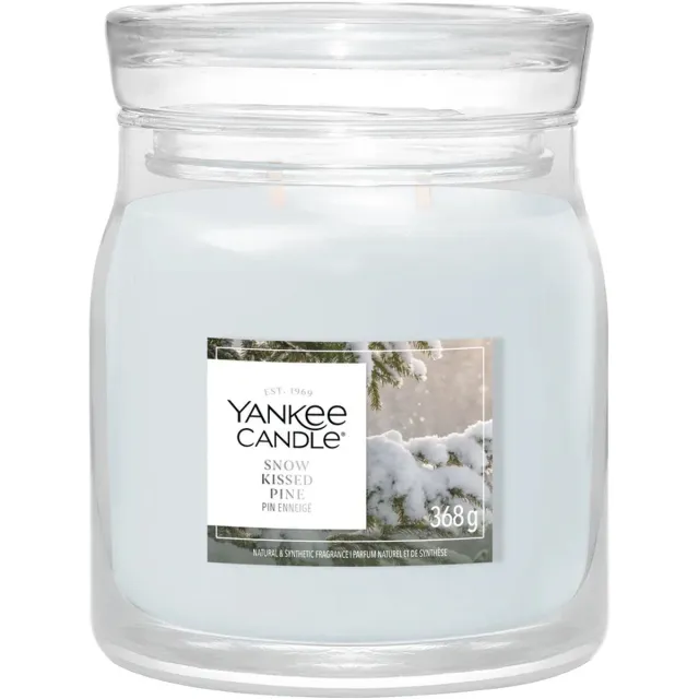 Yankee Candle Snow Kissed Pine Medium Jar - tot 50 branduren Wit