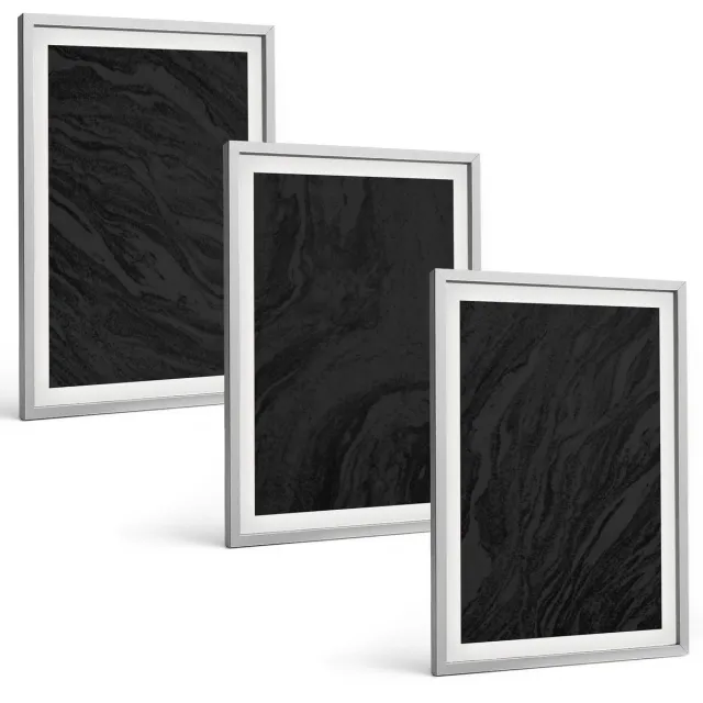 Coloray 3-Delige Schilderij Set - Donker Marmer, Elegante Texturen In Een Glamoureuze Stijl. - 40 x 60 cm - Moderne Wanddecoratie - Woonkamer - Decoratieve Schilderijen Zilveren lijst