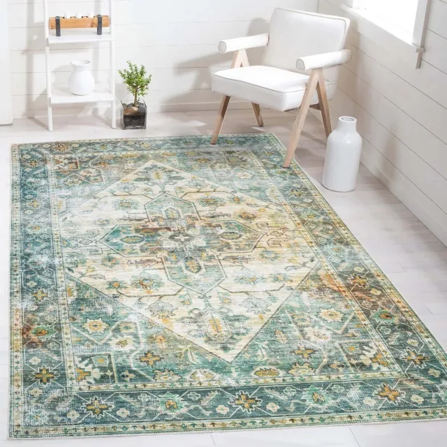 flycarpets Burano Vintage Medaillon Vloerkleed - Groen - 240x340 cm