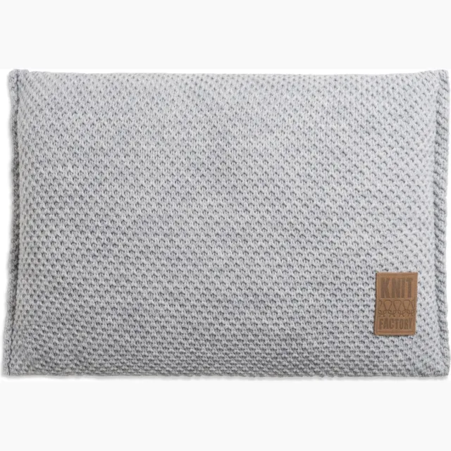 Knit Factory Lynn Sierkussen - Rechthoekig kussen - Kussen woonkamer - Bank kussen - Decoratie kussen - Licht Grijs - 60x40 cm - Kussenhoes inclusief kussenvulling