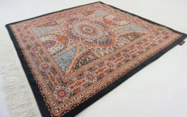 SusaStyle OULET - Wandkleed Shahin – 70x70 cm – Perzisch design – Luxe woondecoratie met zijdezachte glans Zwart, terra, rood, oranje, cognac, oker, zachtgeel, donkerblauw, blauw, olijfgroen, crème