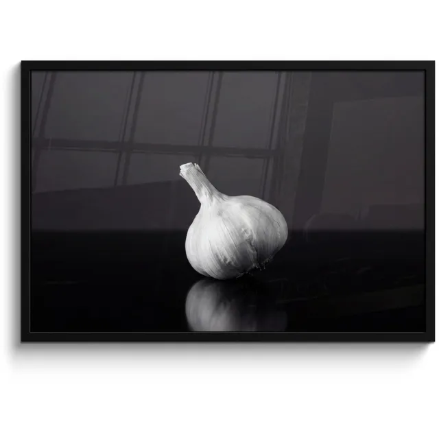 FrameYourWall Poster in lijst - Fotolijst 90x60 cm - Posters - Knoflook - Zwart - Wit - Posterlijst zwart - Decoratie - Wanddecoratie woonkamer - Muurdecoratie slaapkamer