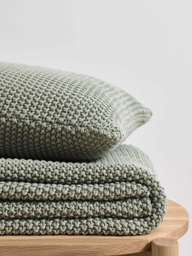 Marc O'Polo Nordic Knit Sierkussen Garden Green - 30x60 cm