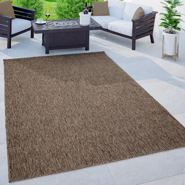 flycarpets Veniro Effen Binnen en Buitenkleed Taupe - 140x200 cm - Laagpolig Vloerkleed Buiten - Tuinkleed / Tuintapijt