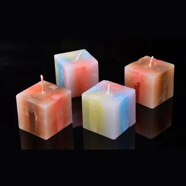 MilaNNE Set van 4 MEGA Kubus Kaarsen Multi colour