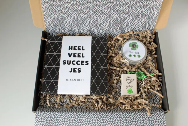 Sammies Giftboxes Brievenbus cadeau Veel Geluk - cadeau geluk wensen - Cadeau examen divers