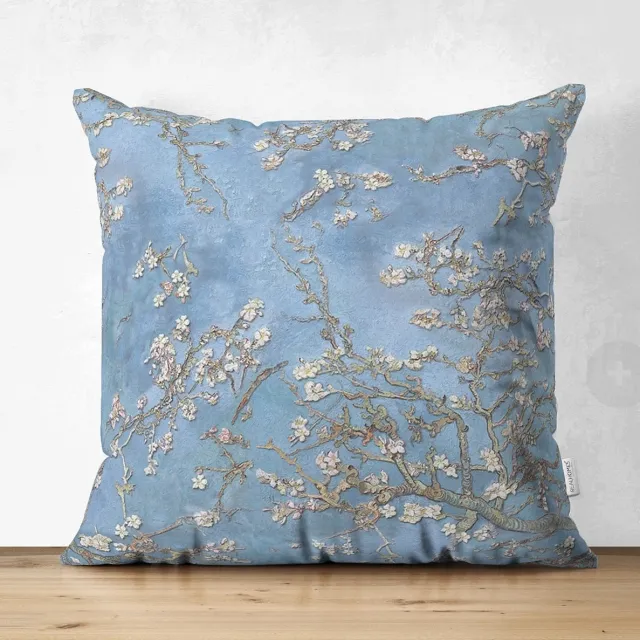 De Groen Home KUNST - Sierkussen Velvet - 45x45 - Van Gogh , Amandelbloesem - Inclusief binnenkussen - Aan beide zijdig bedrukt Lichtblauw