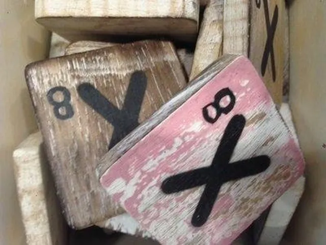 Joni's Thils Living houten letters & tekens Scrabble Letter X Zie foto wordt assorti geleverd