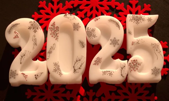 Van Licht Gelukkig Nieuwjaar 2025 glimmende wonderkaarsen set van 4 stuks wit