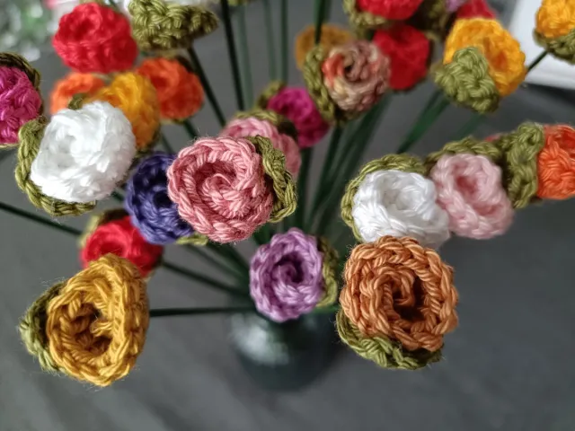 Knuffelsenzo Roosjes - Gehaakt - Kunstbloem - Handgemaakt mix