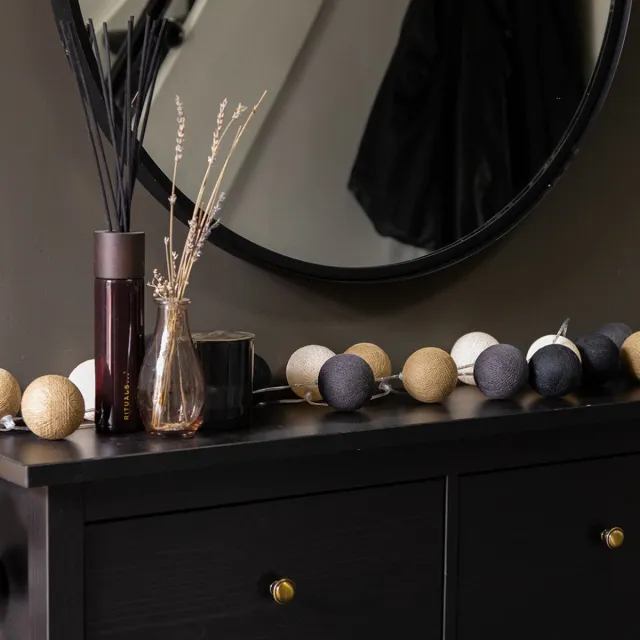 Cotton Ball Lights LED lichtslinger voor binnen - Handgemaakt en Fairtrade - 50 lampjes - Raw