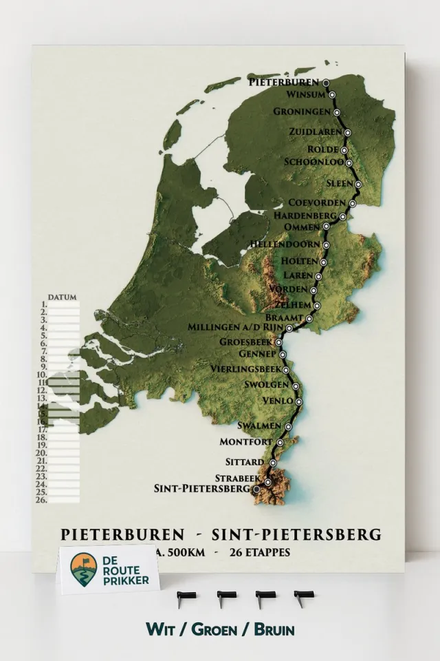 De Routeprikker Routeprikker Pieterburen naar Sint-Pietersberg - Wandelkaart met vlaggetjes - 22x30 cm - Cadeau voor wandelaar - Zonder baklijst Wit / Groen / Bruin