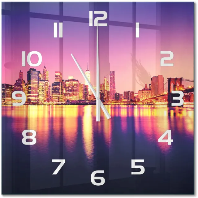 TULUP Wandklok - Manhattan, New York Moderne Wandklok Glas - 60x60 cm - Paars Wandklok Glas Decoratie - Witte handen - Vierkante Klok - Glazen Wandklok Design - Klok Glas Met Opdruk