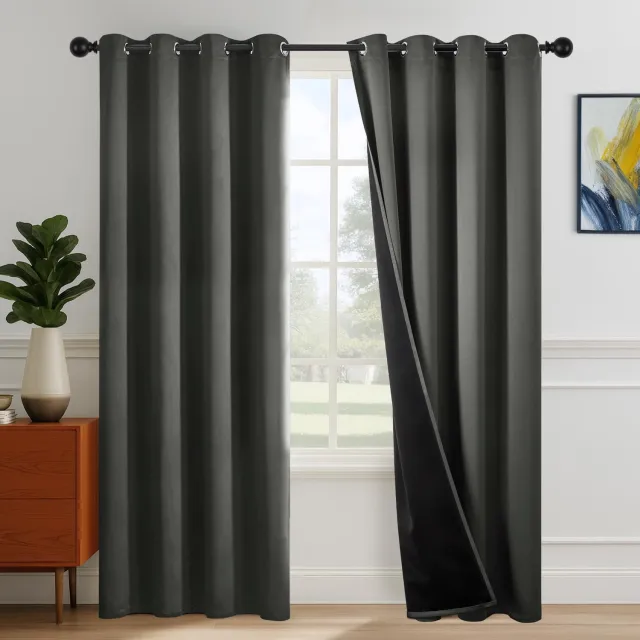 Famanu Warmte-isolerende verduisteringsgordijnen set van 2 stuks voor de slaapkamer, modern ontwerp met oogjes, 140 x 245 cm, chocoladebruin, voor maximale verduistering en temperatuurregulatie