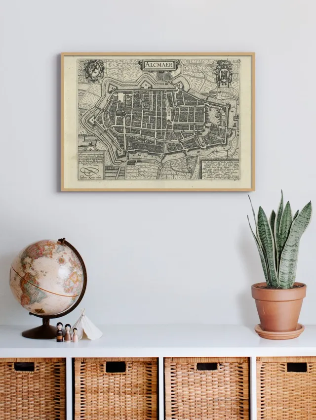 Esque Poster In Houten Lijst - Historische Oude Kaart Alkmaar - Stadsplattegrond 1612 - 50x70 cm