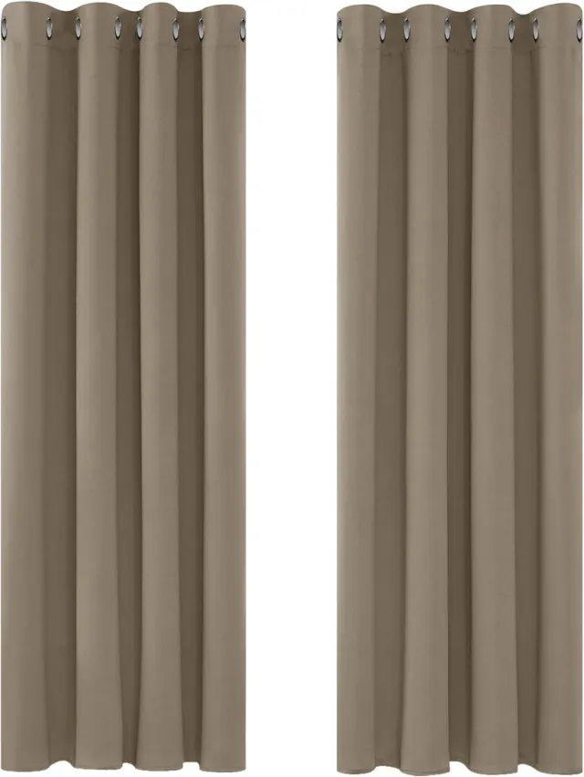 Famanu Warmte - isolerende verduisteringsgordijnen - modern design met oogjes - gordijnen voor woonkamer en slaapkamer - 117 x 160 cm (breedte x hoogte) - taupe - 2 stuks