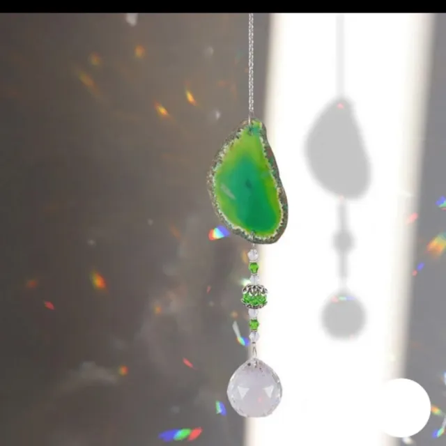 Wondersathome Suncatcher Gemstone Agate Stone - Groen - Green - Kristal Zonnevanger - Raamdecoratie - Agaat - Edelsteen - Spiritueel - Boho - Bohemian Groen Agaat