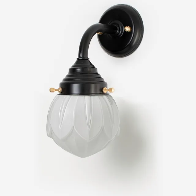 Coloured by Art Buitenlamp - Wandlamp Lotus Curve Zwart - Art Deco Trade