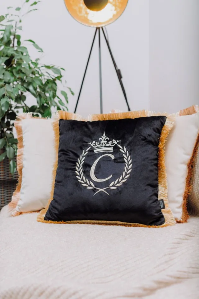 Sandra Mika Embroidered pillow / personalised pillow / monogram pillow / decorative cushion 40x 40 black velvet letter C Zwart