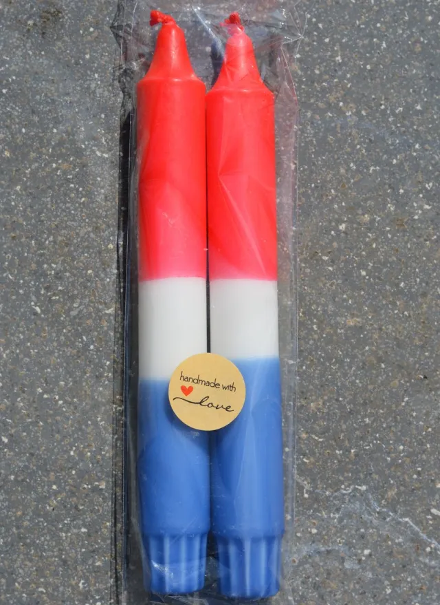 Triple A Trends Feest |Kaars: 2 Kaarsen Vlag Nederland - Jubileum - Koningsdag - Koninginnedag - Bevrijdingsdag - Dodenherdenking - 4 mei - 5 mei - Rood, Wit, Blauw - EK - WK