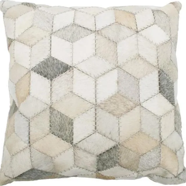 Rocaflor kussen - huid -vacht - geometrisch patroon | ivoorwit | leer | 50x50 cm | vierkant - wit