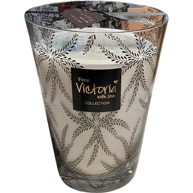 VICTORIA WITH LOVE BY PHILLINE.BE Victoria with Love kaars - Ferns Black - XL - Geurkaars Zwart