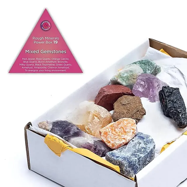 Phoenix Import Mani Bhadra Gemengde ruwe edelstenen in doos — ± 700-900 g multi