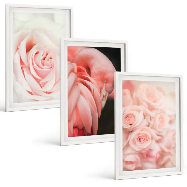 Coloray 3-Delige Schilderij Set - Pastelrozen En Flamingo'S In Delicate Tinten - 40 x 60 - Wanddecoratie - Schilderijen Set - Interieur Witte lijst