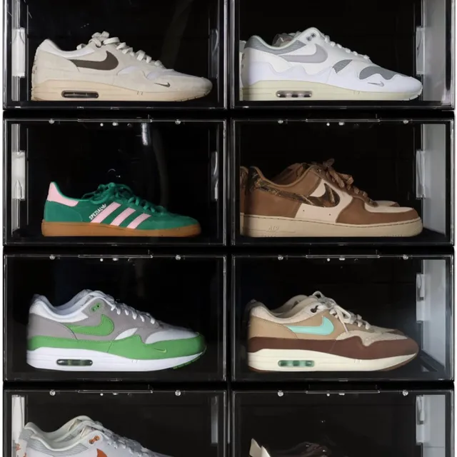 Sneakerstack LED Sneakerbox Zwart – 8 stuks - Stapelbare Schoenenbox – Past tot schoenmaat 48 – Premium Opbergbox LED zwart