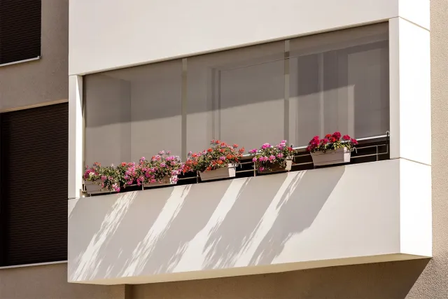 Coloray Buitenrolgordijn - Lichtbeige Terraszonwering - 150x180 cm - Balkonafscherming - Raamdecoratie Buiten - Zonwerend Gordijn - Windscherm Balkon - UV-Bescherming Buiten - Buitenjaloezie