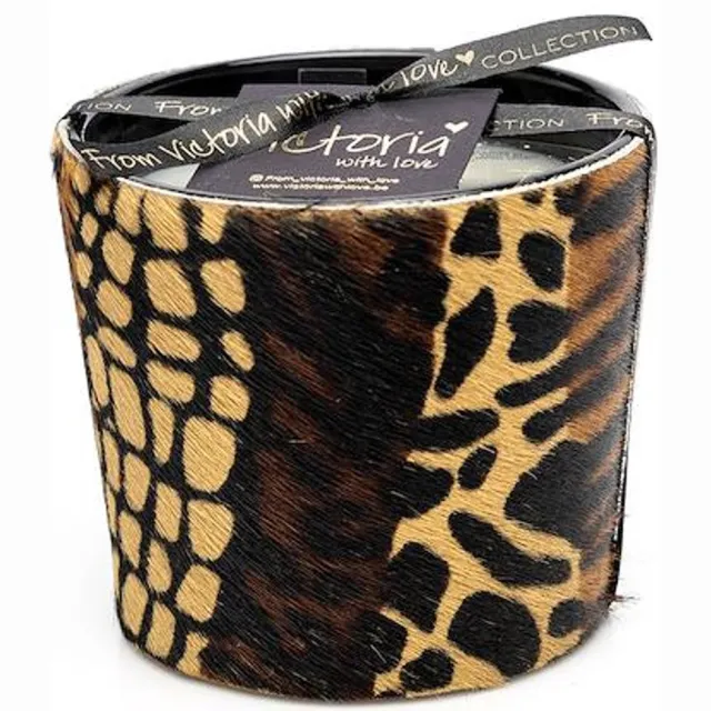 Victoria with Loveby Philline.be Victoria With Love Kaars - Hairy Safari - Geurkaars